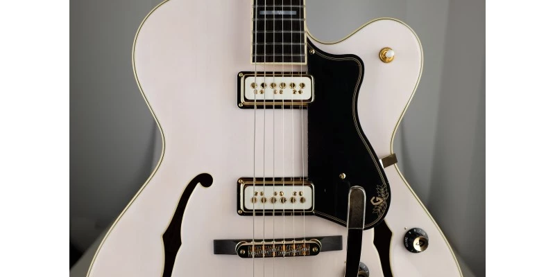 Guild X-175B Manhattan Limited Edition Faded White With Gold Hardware - Image 6
