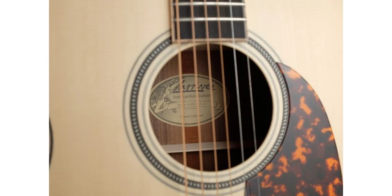 Larrivee OM-03 Walnut Limited Edition - Image 13