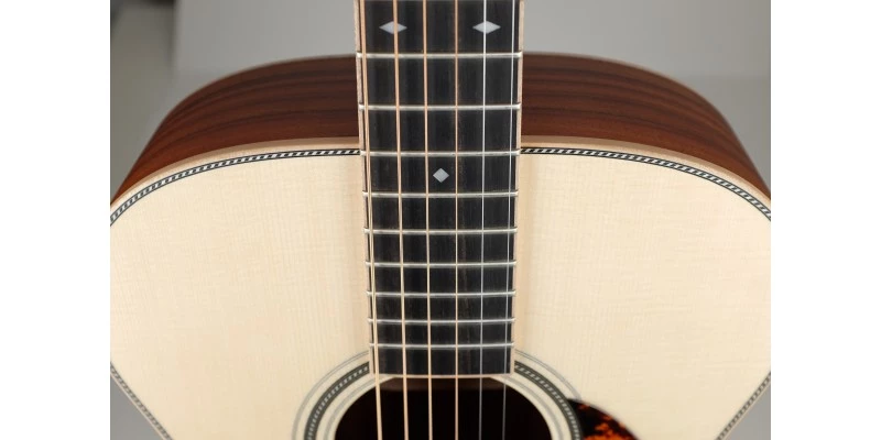 Larrivee OM-40 Koa Special Edition - Image 4