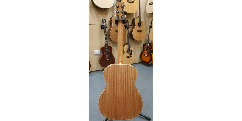 Larrivee OM-40 Mahogany Legacy Series - Image 7