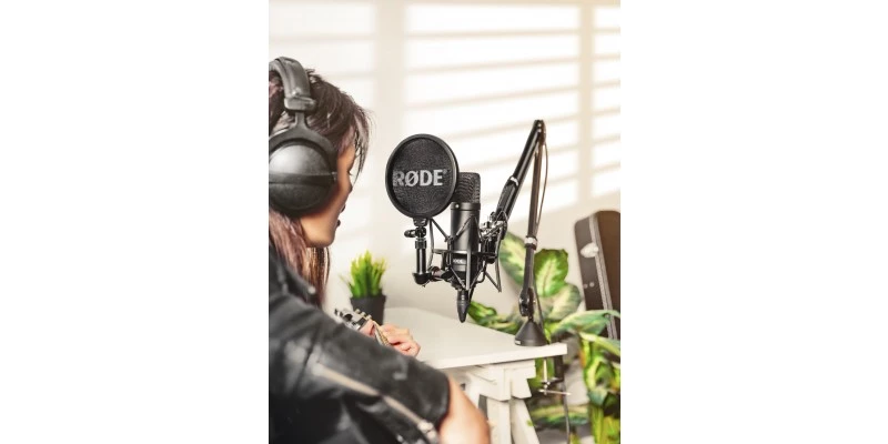 RODE NT1 Kit Studio Condenser Microphone - Image 3