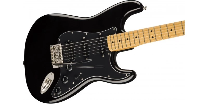 Squier Classic Vibe '70s Stratocaster HSS Black - Image 3