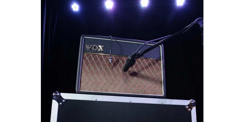 Vox AC10 Custom 1x10 Valve Combo Amp - Image 5